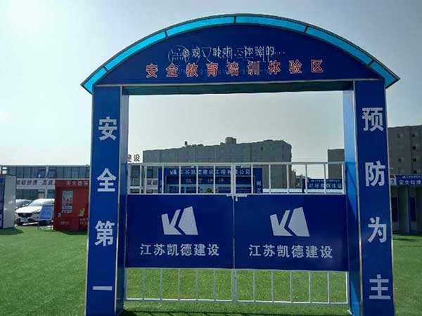 Kȫw^(q),T